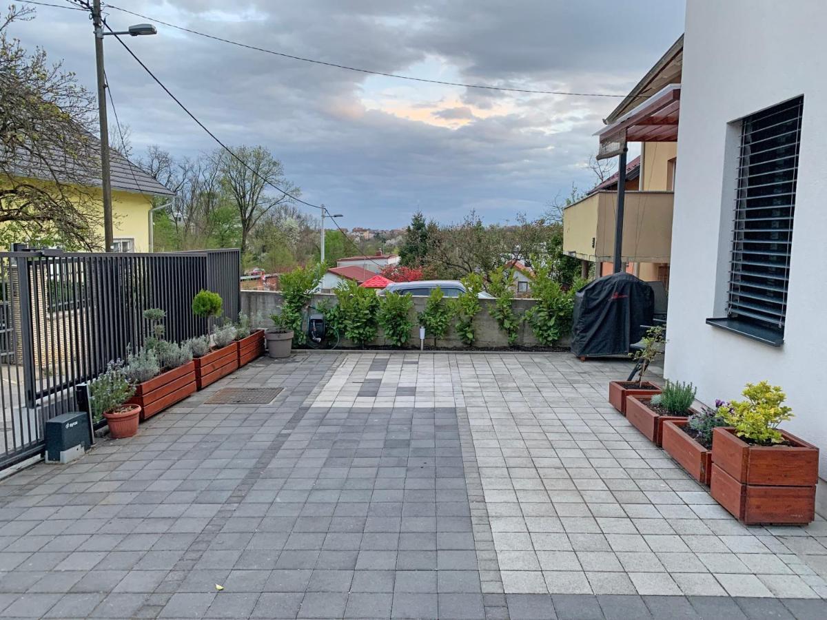 Apartment Maksimir Yard Zagreb Dış mekan fotoğraf