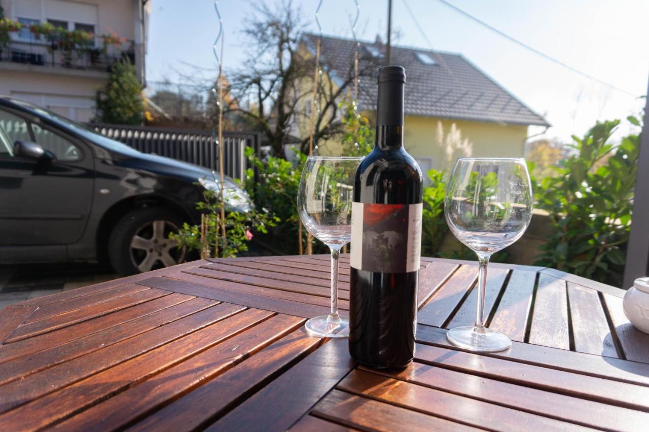 Apartment Maksimir Yard Zagreb Dış mekan fotoğraf